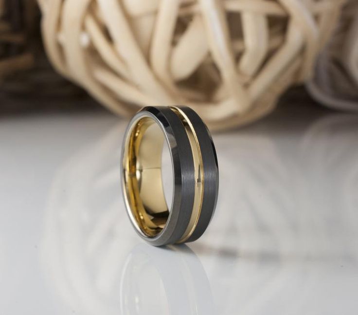 Get the best men’s wedding ceremony bands for your personal big day post thumbnail image